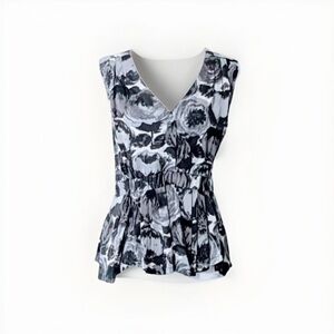 BCBGMaxAzria 100% Silk Sleeveless Top, Medium, Floral-Black, White, Gray EUC